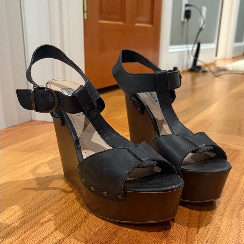 Steve Madden Wyliee Platform Wedge Sandals